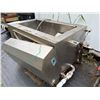 Image 5 : Produce Sanitizer Tank w/ Strainer Dump