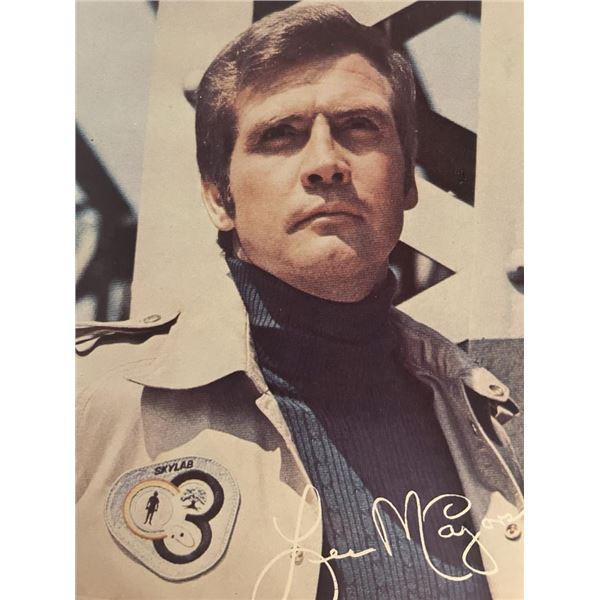 Lee Majors facsimile signed photo. 5x7 inches