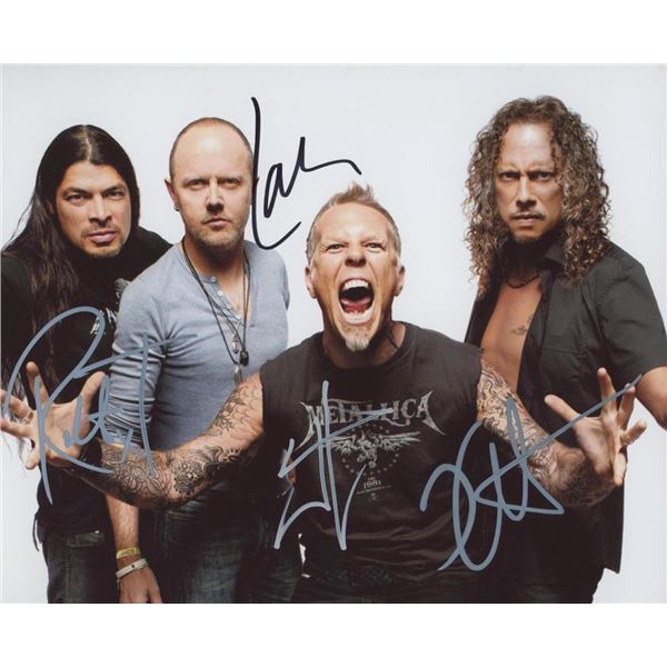 Metallica facsimile signed photo.
