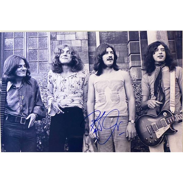 Led Zeppelin Robert Plant facsimile signed  photo