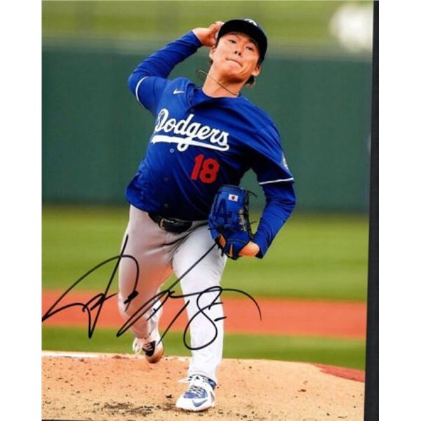 Los Angeles Dodgers Yoshinobu Yamamoto facsimile signed photo