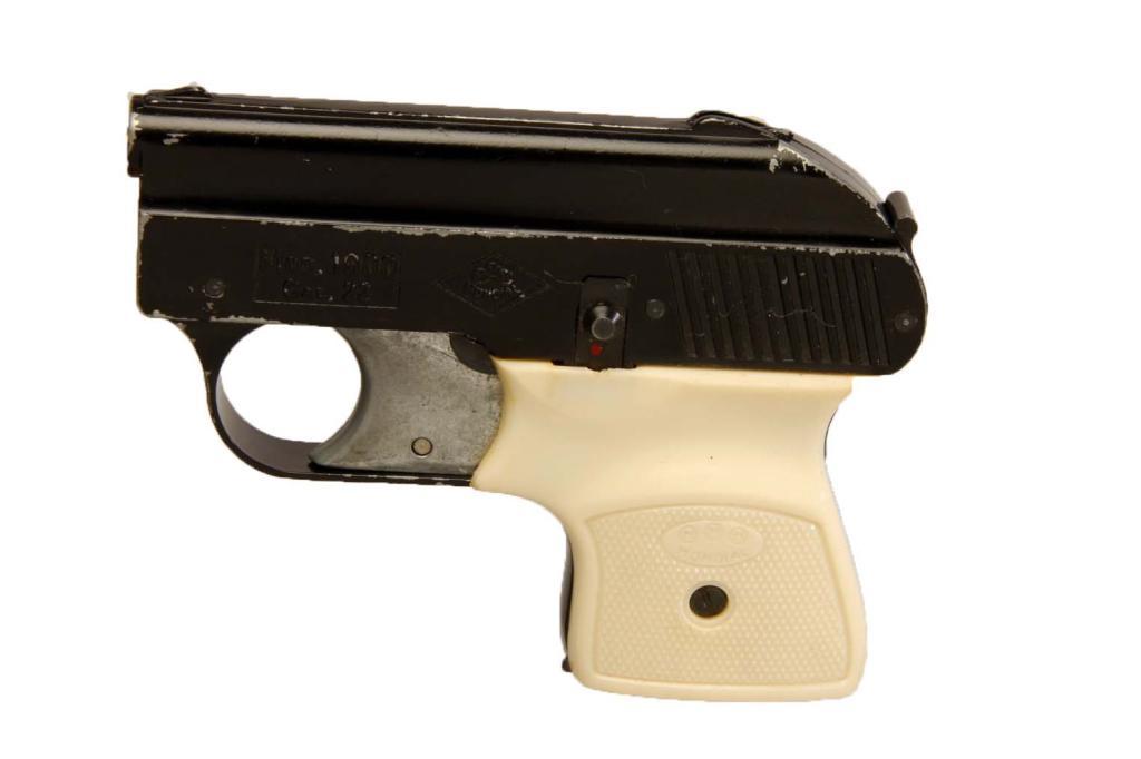 .22 Caliber Air Gun Pocket Pistol Made in Italy.