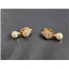 Image 2 : “Pearl Style” Earrings and Necklace