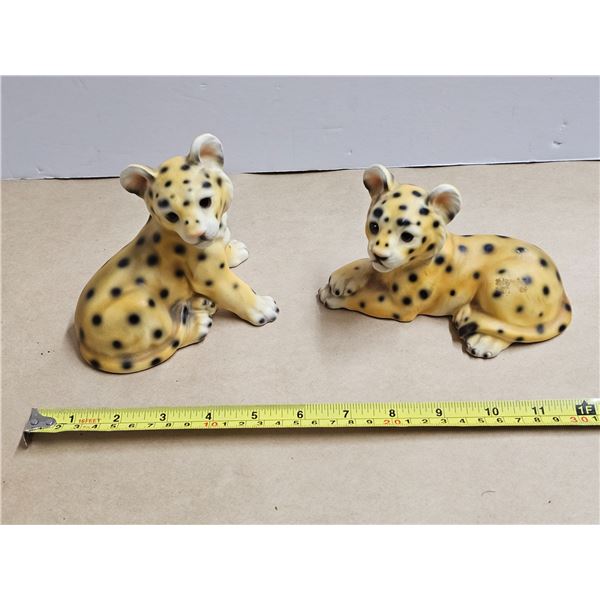 (2) 6” Long Leopard Cub Figures