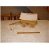 Image 2 : Vintage Covered Wagon Lamp   Works When Plugged In