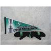 Image 1 : Riders Pennant and Mitts