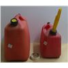 Image 1 : 2 gas jerry cans