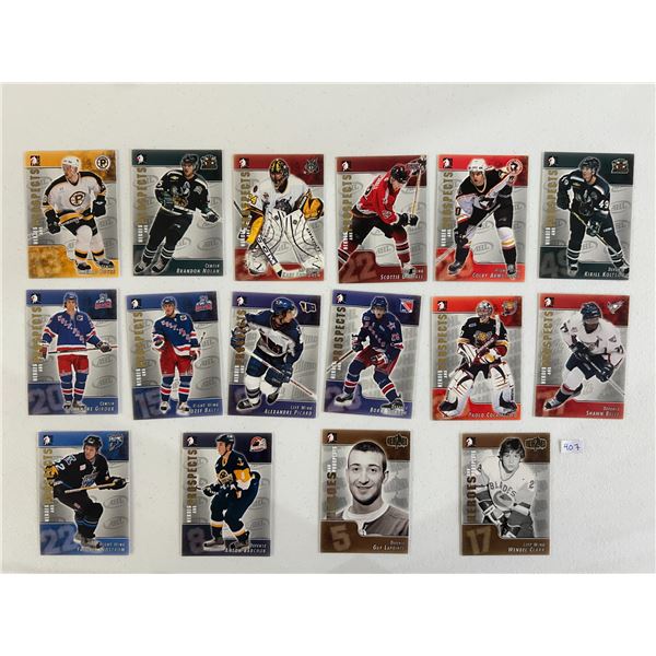 Heroes and Prospects Hockey Cards