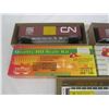 Image 2 : 3 Round House HO Scale New Old Stock Train Cars with Boxes