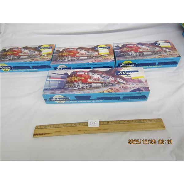 4 Athearn HO Scale New Old Stock Train Cars with Boxes
