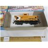 Image 4 : 3 Athearn HO Scale Train Cars with Boxes
