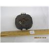 Image 1 : Antique Victor Four Hole Mouse Trap