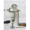 Image 3 : 2 Antique Meat Grinders in Good Shape