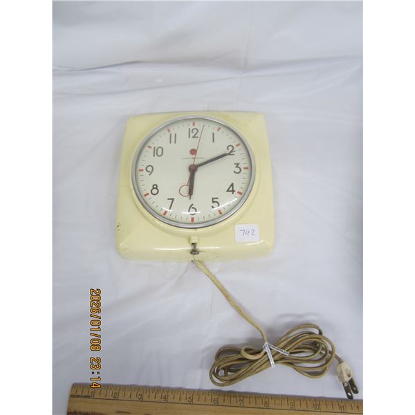 Vintage General Electric Clock Working