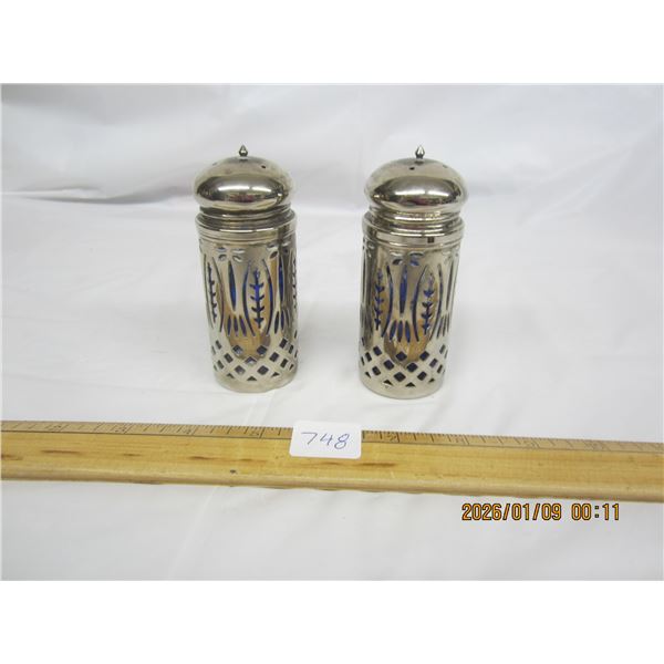 Antique Salt and Pepper Large
