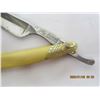 Image 3 : Antique Fancy  Straight Razor Good Condition