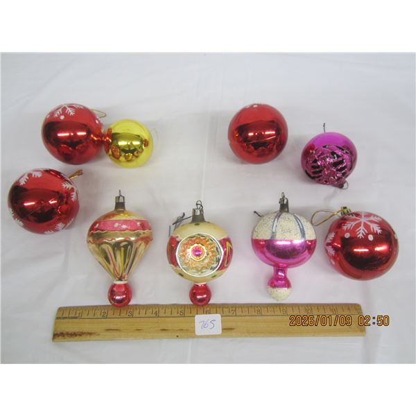 Antique Christmas Tree Decorations Glass Bulbs