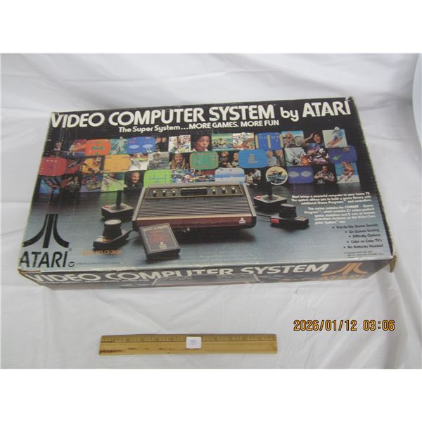 1978 Atari  CX-2600  Working with Original Box and Accessories Very Rare Item