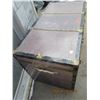 Image 3 : Large Eaton's Steamer Trunk