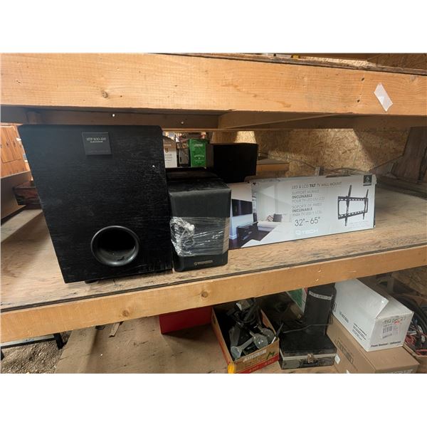 Lot of speakers and wall mount for LED/LCD TV- 32" by 65"