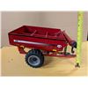 Image 3 : 875 grain cart model toy