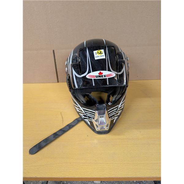 Skidoo helmet- no visor- unex