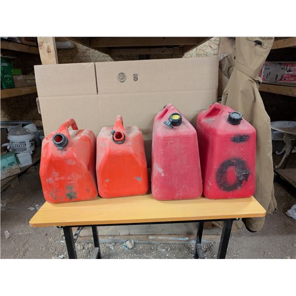 4 jerry cans- 2 have missing lids- 20L and 25L