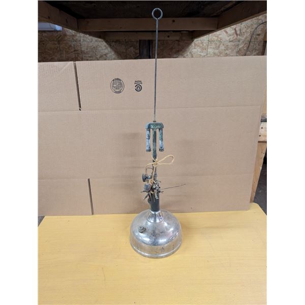 Vintage coleman lantern- untested