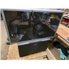 Image 1 : Large box TV
