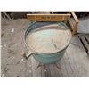 Image 3 : Antique nuway washer