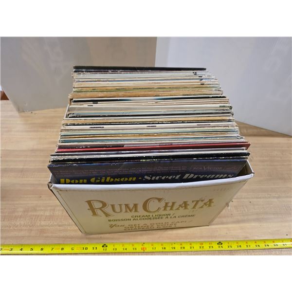 Lot of vinyl country and western records