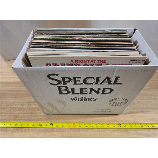 Lot of vinyl country and western records