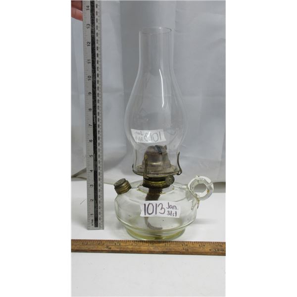 #2 Finger Hold Coal Oil Lamp with Chimney
