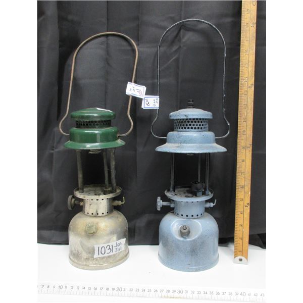 2 Coleman Gas Lamps (no globes)
