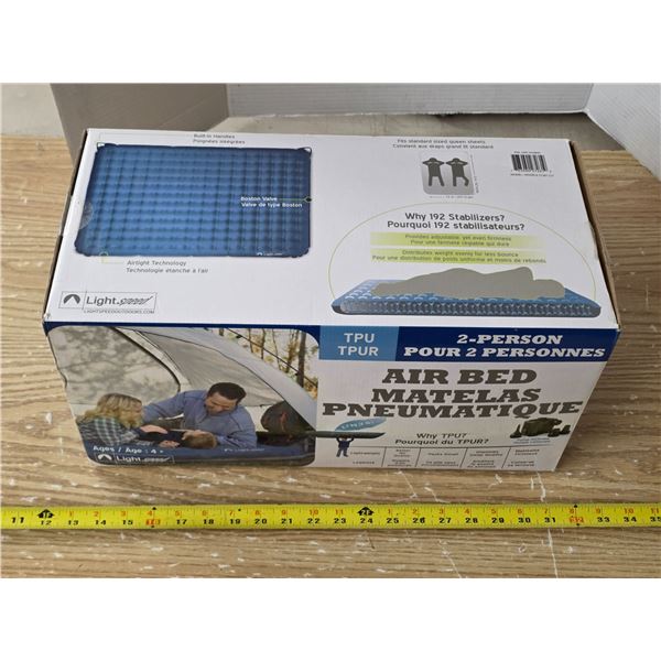Air bed- no pump- untested