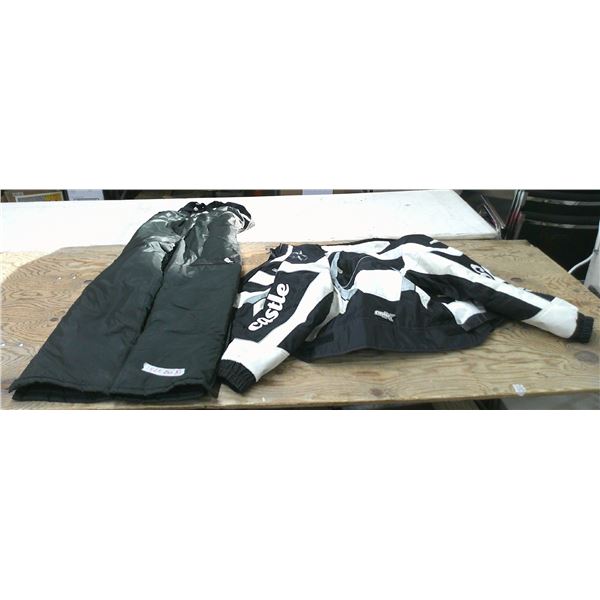 ladies large 2 piece snowmobile suit
