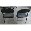 Image 2 : 2 folding chairs