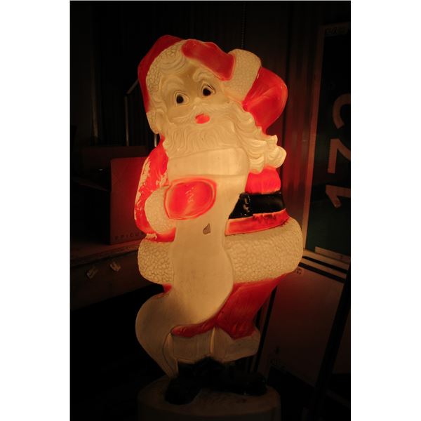 Outdoor Santa Claus Plastic (WORKING)