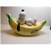 Image 1 : SNOOPY ON A BANANA CERAMIC COIN BANK VINTAGE, 1966