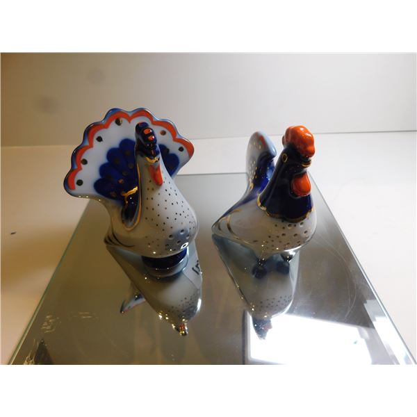 USSR SALT AND PEPPER SHAKERS BY LOMONASOV