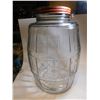 Image 8 : DURAGLAS ANTIQUE GIANT GENERAL STORE COUNTER BARREL JAR
