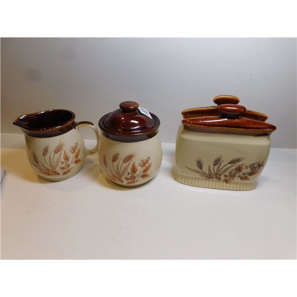 WHEAT DESIGN CREAM, SUGAR AND NAPKIN HOLDER