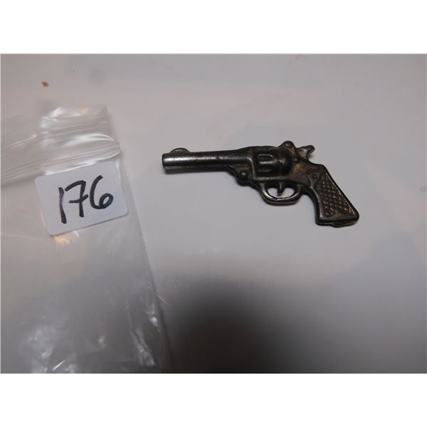 CAST METAL TOY REVOLVER 2 ½ “