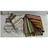 Image 2 : 287: Ukrainian designs: Dresser scarf - very good condition. Plus, sofa seat cover – fairly