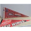 Image 3 : 2 NHL Banners- Habs, Redwing