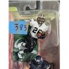 Image 3 : 3" McFarlane's Deice McAllister And Brian Ulrlacher