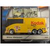 Image 2 : HotWheels Nascar Luxury Rides Mike Skinner