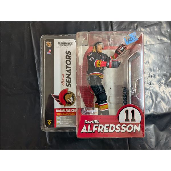 NHL McFarlane Series 9 Daniel Alfredsson Hockey Figure