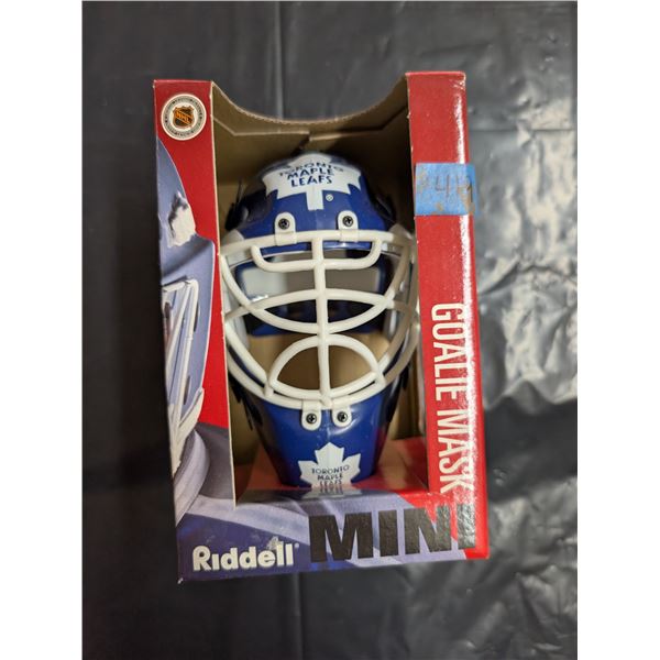 Ridell Goalie Mask Collectable Toronto Maple Leaf's