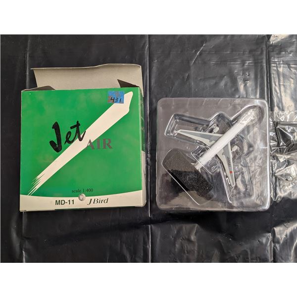 Model Plane JET AIR Scale 1:400 MD-11 JBird